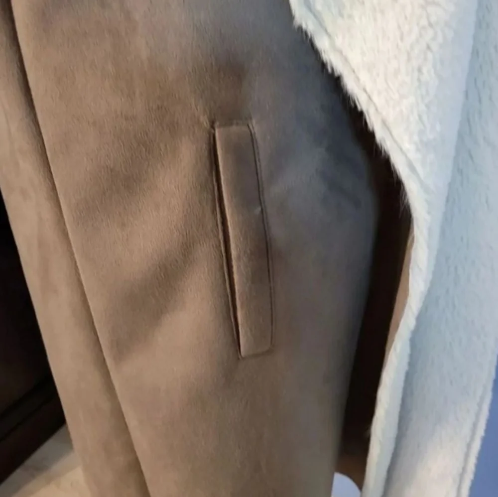 Allison Daley Medium Womens Vest - Picture 5 of 8